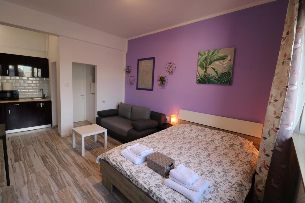דירות בוקרשט Charming Cozy Studio - Old Town - Free Minibar מראה חיצוני תמונה