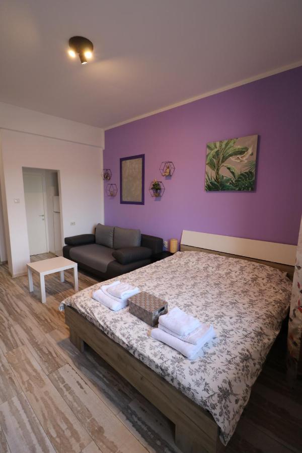 דירות בוקרשט Charming Cozy Studio - Old Town - Free Minibar מראה חיצוני תמונה